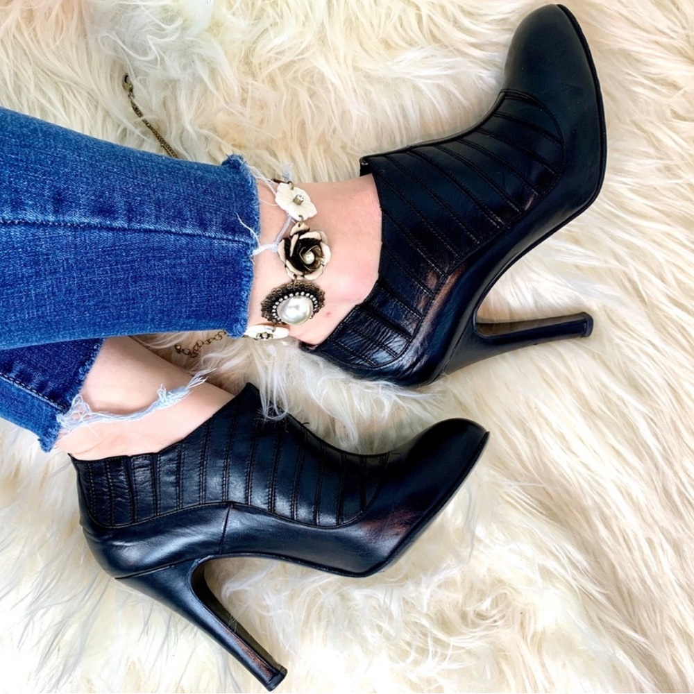 CHANEL black patent leather booties size 38.5